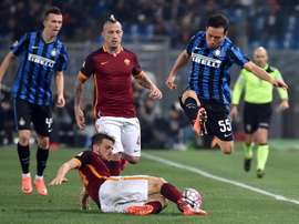 Yuto Nagatomo interesa a tres clubes ingleses. EFE/EPA