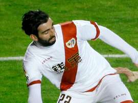 El defensa del Rayo Vallecano José Ángel Crespo. EFE/Archivo