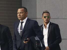 Une réunion entre la Juve et le père de Neymar confirmée. EFE