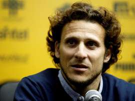 Diego Forlán irá a su noveno club. EFE