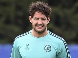 Pato in training for Chelsea. EFE/Archivo