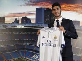 Asensio está no Real Madrid, mas também teve oferta do 'Barça'. EFE
