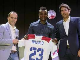 Angulo finalmente no jugará en el Granada tras confirmarse su positivo por dopaje. EFE