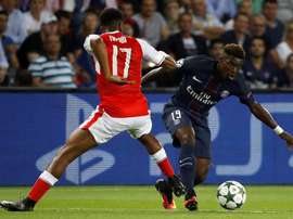 Lateral costa-marfinense pode estar a caminho do Camp Nou. EFE