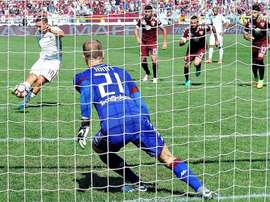 Totti fue uno de los jugadores que falló un penalti de este tipo con la Roma. EFE/Archivo