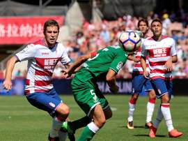 Angban regresa a los entrenamientos con el Granada. EFE/Archivo