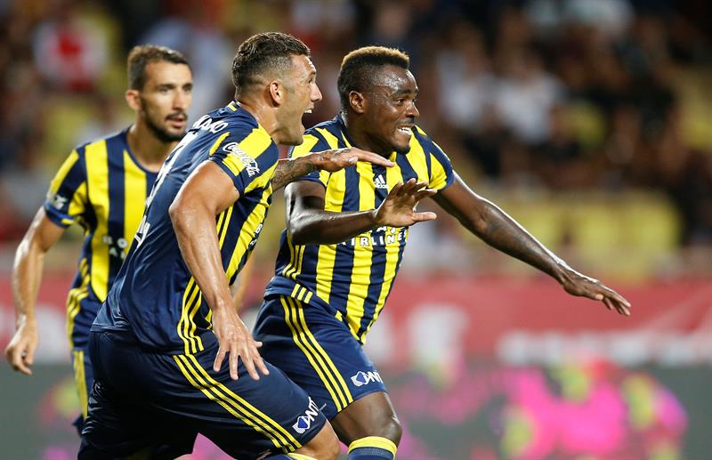 El Fenerbahçe encarrila el pase a semifinales de Copa