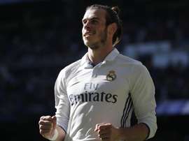 Gareth Bale está en el podio de los tres jugadores con salario más alto en 2016. EFE