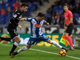 El delantero argentino del RCD Espanyol Pablo Piatti (d). EFE/Archivo