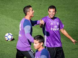 Pepe apto para defrontar a Hungria. EFE/Arquivo