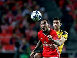 Sokratis Papastathopoulos podría cambiar de equipo. EFE