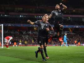 Jogo entre o primeiro e o segundo da Bundesliga não desiludiu, de maneira nenhuma. EFE/ANDY RAIN