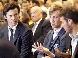 Guti otea su futuro. EFE
