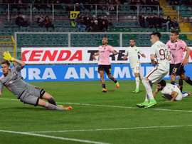 El Shaarawy abrió el marcador para la Roma pasados los 20 minutos de juego. EFE/EPA