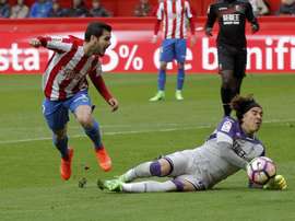 El Sporting conquistó tres puntos de oro. EFE