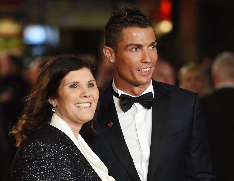 Cristiano to his mother: "I don't work miracles" - BeSoccer