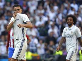 Le défenseur du Real Madrid, Pepe, célèbre son but contre l'Atletico Madrid en Liga. EFE