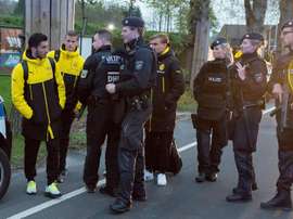 Los jugadores del Borussia Dortmund, tras el atentado de abril de 2017. EFE