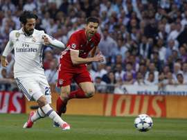 O Bayern pensa em dois jogadores para o lugar de Xabi Alonso. EFE