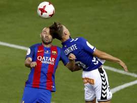 Llorente e Mascherano colidiram e sofreram um forte choque. EFE