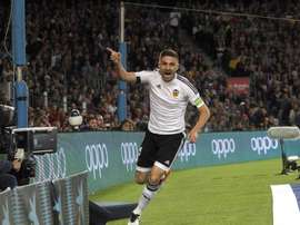 Siqueira podría ser el reemplazo de Ghoulam. EFE
