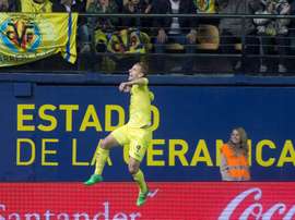 Atacante se junta ao projeto do Fenerbahçe. EFE