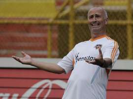 Dominic Kinnear dice adiós en su segunda temporada. EFE