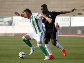 Tosca, baja en el Betis. EFE