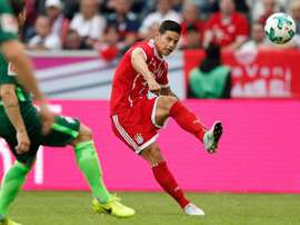 Ancelotti elogió a James tras su debut con el Bayern. EFE