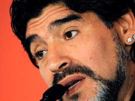 Maradona cree que tiene nivel para Madrid y Barça. EFE