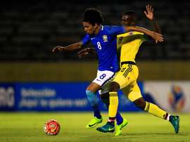 City send Douglas Luiz on loan to Girona. EFE