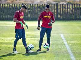 Andrés Fernández se lesionó en el encuentro ante la Real Sociedad. EFE/Archivo