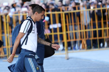 Di María abandona a seleção por lesão. EFE