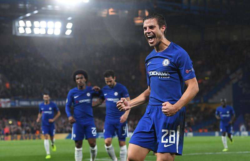 César Azpilicueta en un partido con el Chelsea.