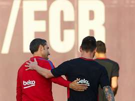 Valverde admite a falta que Messi faz. EFE