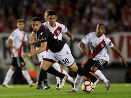 Un milieu de terrain argentin pisté par Dortmund. EFE