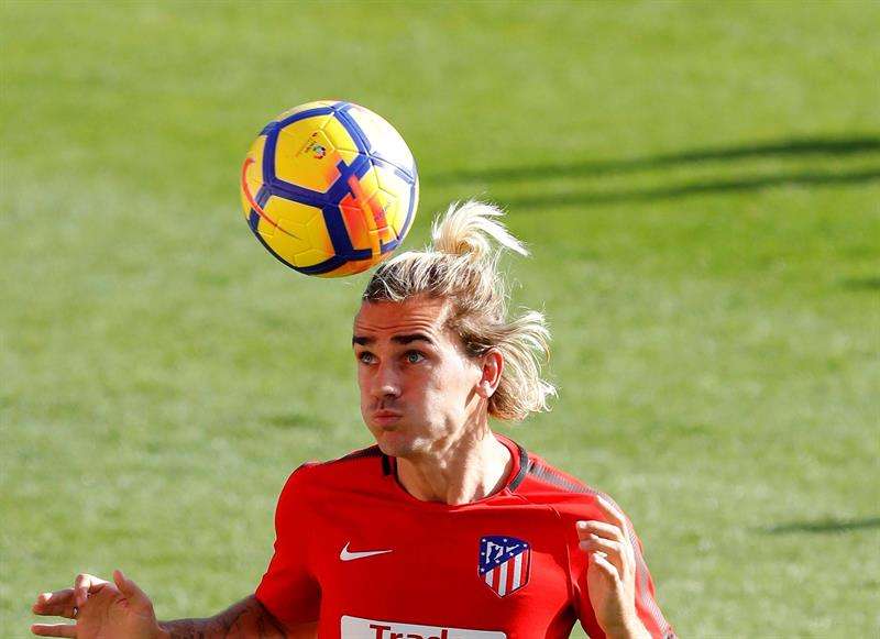 Griezmann Se Inspira En Beckham Y Luce Nuevo Look Besoccer