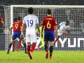 El inglés Brewster denunció insultos racistas de jugadores españoles. EFE