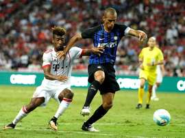 Substituição na Inter: entra Godín e sai Miranda. EFE/Archivo