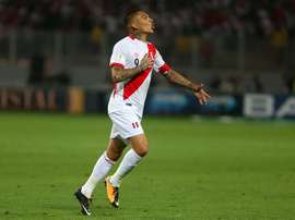 La vuelta de Guerrero hará salir a otro jugador de Perú. EFE/Archivo