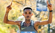 En la imagen, el atleta de Eritrea Ghirmay Ghebreslassie. EFE/Archivo