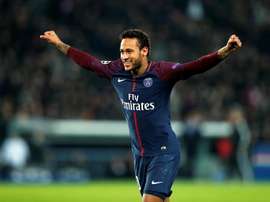 Abram alas para o benevolente' Rei de Paris', que já deu 5 gols aos seus companheiros. EFE/Archivo