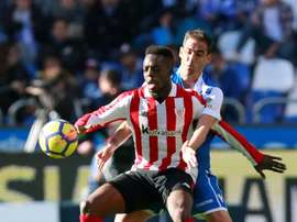 Ninguém saiu propriamente a sorrir do Riazor. EFE