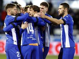 Alavés consegue 3 pontos preciosos. EFE