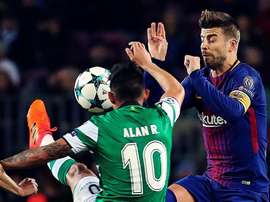 O Barça recebeu e venceu o Sporting CP, por 2-0. EFE