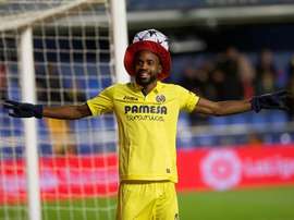 Bakambu se remplira les poches en Chine. EFE