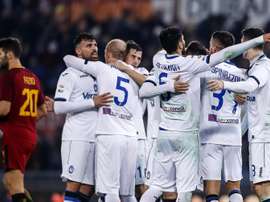 Os jogadores da Atalanta celebram um dos gols apontados à Roma. EFE