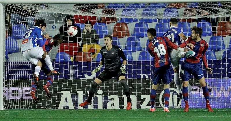 Siguiente Artículo Artículo previo
Pin El Levante nunca ha ganado al Celta en casa en la Liga. EFE Whatsapp Twitter Facebook Comentarios 0