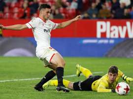 Corchia no ha tenido mucha continuidad en el Sevilla. EFE/Archivo