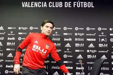 Marcelino espera un partido complicado contra el Atlético. EFE